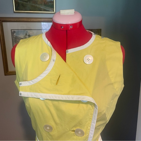 VTG 1950s Yellow Fit & Flare Day Dress / Full Skirt & Wrap Top - Picture 2 of 16